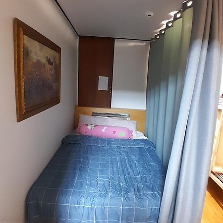 Disco Pangpang Guesthouse Inchon Exteriör bild