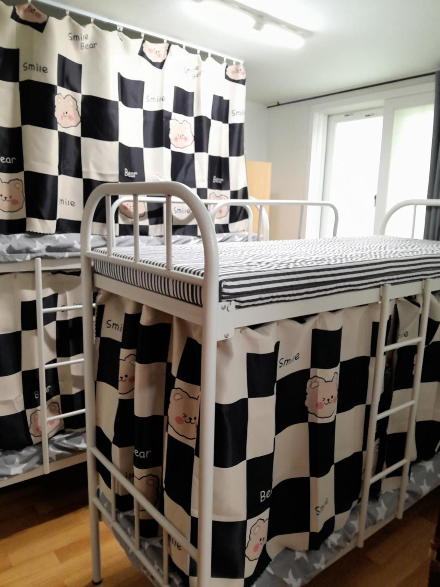 Disco Pangpang Guesthouse Inchon Rum bild