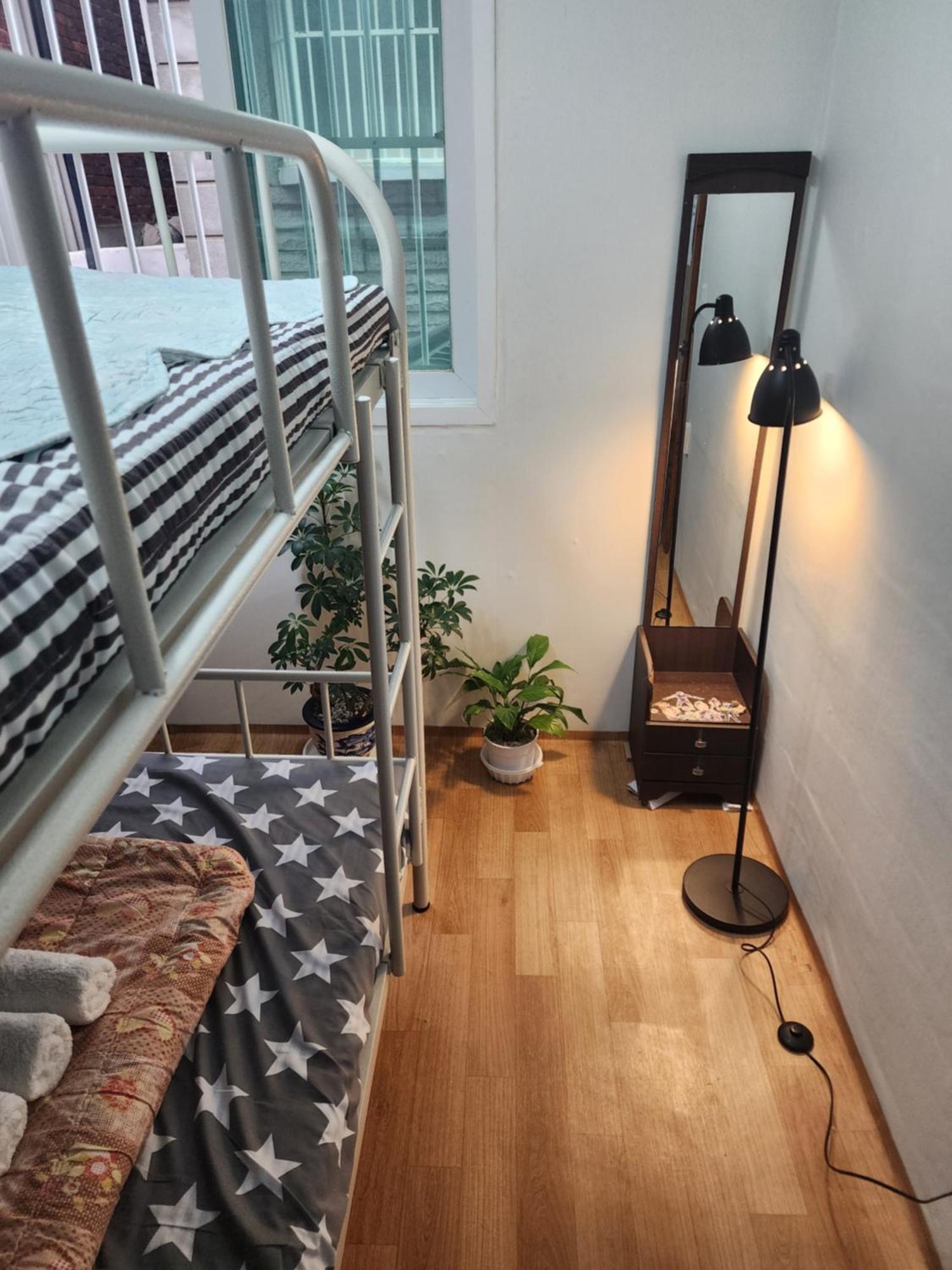 Disco Pangpang Guesthouse Inchon Rum bild