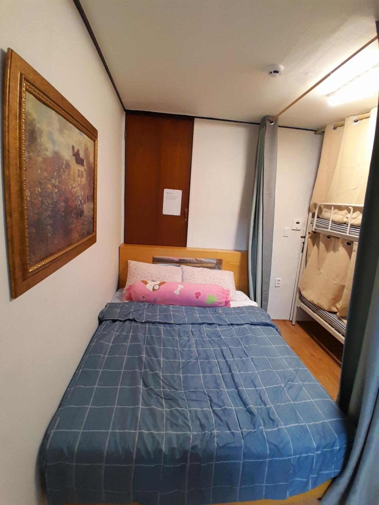 Disco Pangpang Guesthouse Inchon Exteriör bild