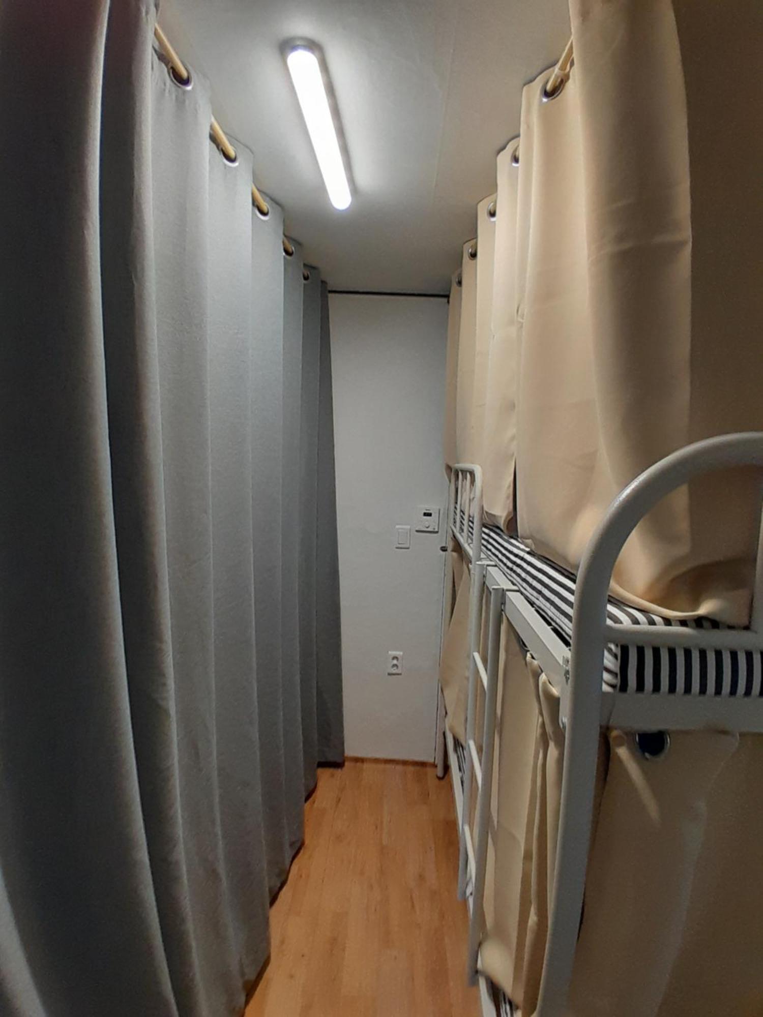 Disco Pangpang Guesthouse Inchon Exteriör bild